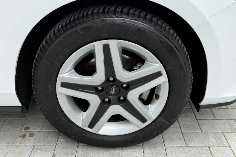 Ford Focus din 2022 cu 30.545 km - oferta FOR206638 - foto 18