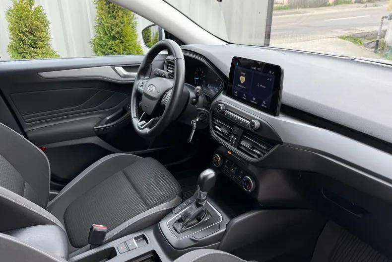 Ford Focus din 2022 cu 30.545 km - oferta FOR206638 - foto 20