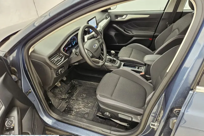 Ford Focus din 2021 cu 29.724 km - oferta FOR206639 - foto 5