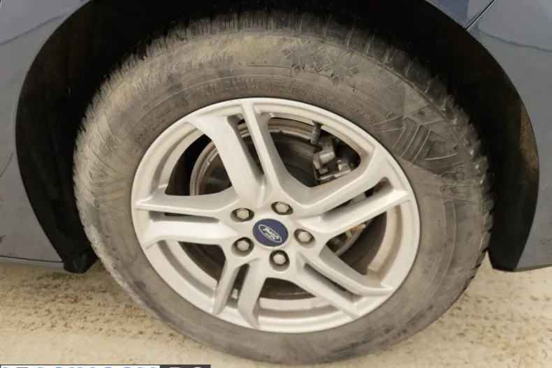 Ford Focus din 2021 cu 29.724 km - oferta FOR206639 - foto 9