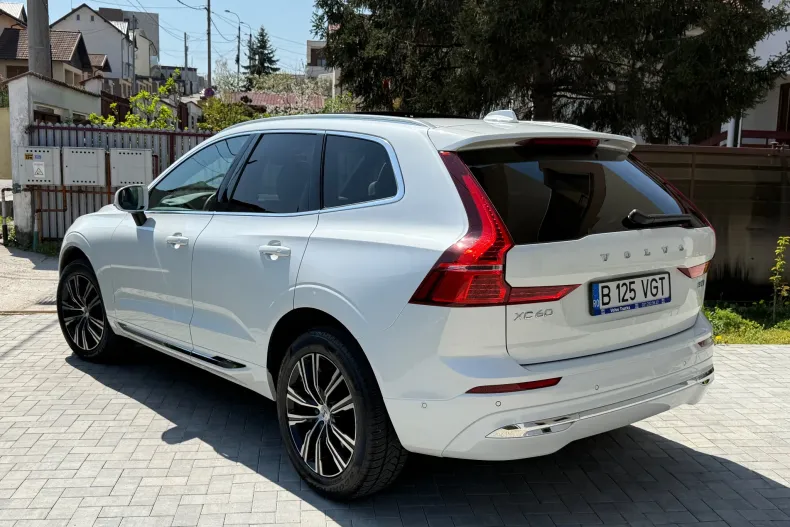 Volvo XC60 din 2022 cu 80.762 km - oferta VOL206640 - foto 2