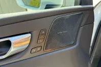 Volvo XC60 din 2022 cu 80.762 km - oferta VOL206640 - foto 17