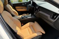Volvo XC60 din 2022 cu 80.762 km - oferta VOL206640 - foto 22