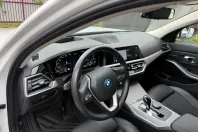 BMW 330e (Seria 3) din 2022 cu 47.723 km - oferta BMW206641 - foto 16