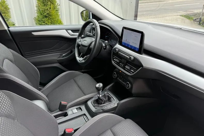 Ford Focus din 2021 cu 45.926 km - oferta FOR206642 - foto 6