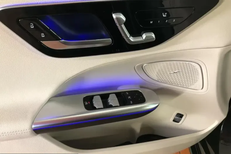 Mercedes-Benz C 200 (Clasa C) din 2026 cu 3.500 km - oferta MER206644 - foto 21