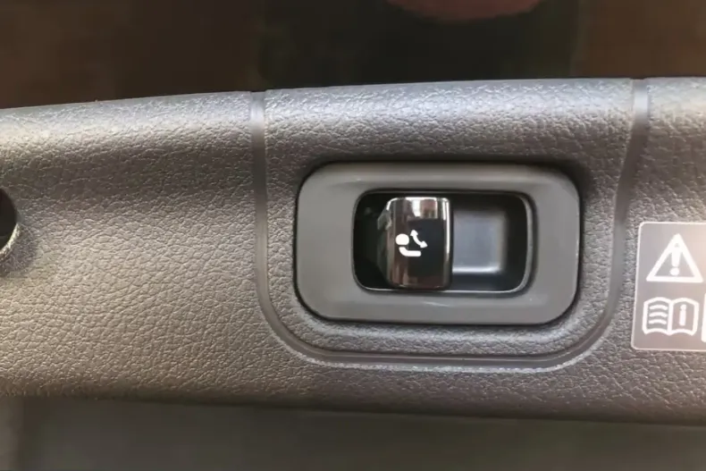 Mercedes-Benz C 200 (Clasa C) din 2026 cu 3.500 km - oferta MER206644 - foto 23