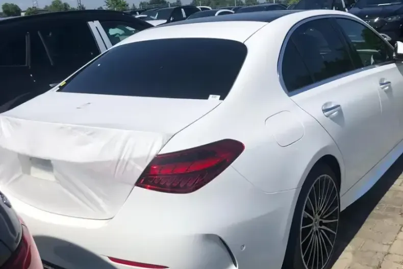 Mercedes-Benz C 200 (Clasa C) din 2026 cu 0 km - oferta MER206645 - foto 2