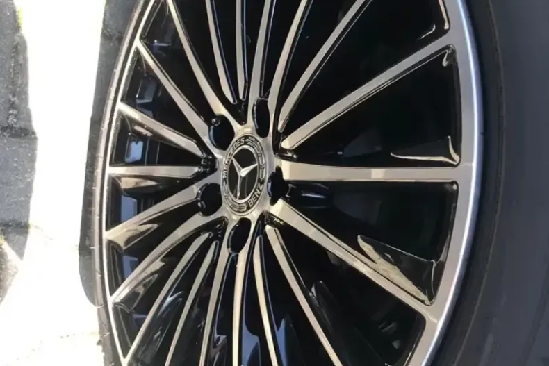 Mercedes-Benz C 200 (Clasa C) din 2026 cu 0 km - oferta MER206645 - foto 3