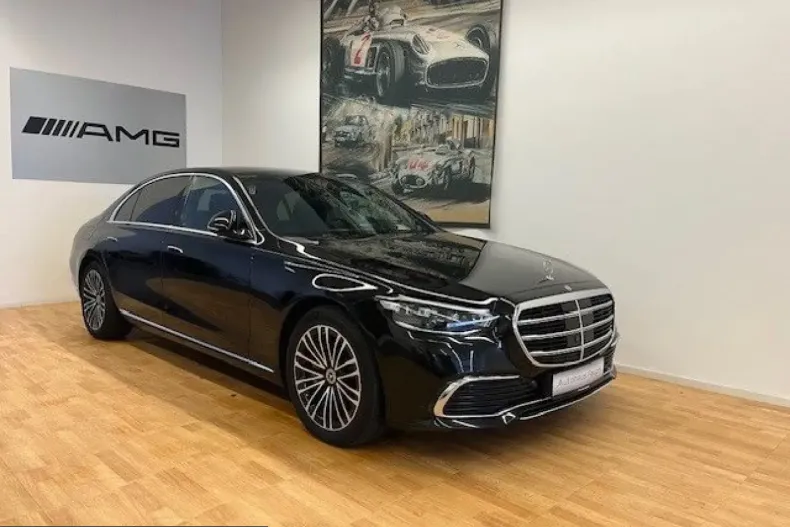 Mercedes-Benz S 580 (Clasa S) din 2023 cu 104.858 km - oferta MER206646 - foto 1