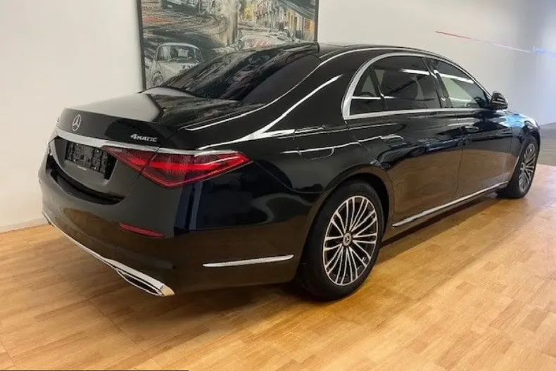 Mercedes-Benz S 580 (Clasa S) din 2023 cu 104.858 km - oferta MER206646 - foto 2