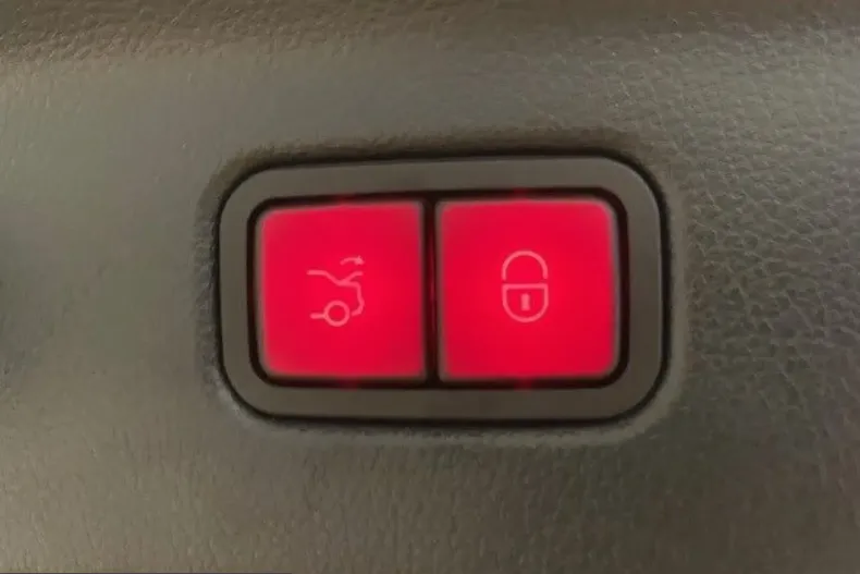 Mercedes-Benz S 580 (Clasa S) din 2023 cu 104.858 km - oferta MER206646 - foto 17