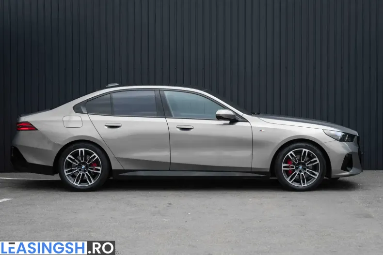 BMW 520 (Seria 5) din 2024 cu 20.799 km - oferta BMW206650 - foto 4
