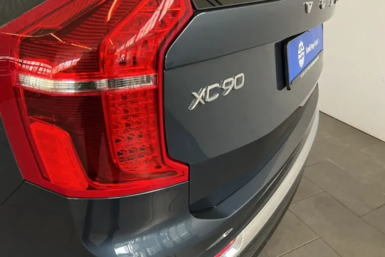 Volvo XC90 din 2022 cu 90.767 km - oferta VOL206653 - foto 25