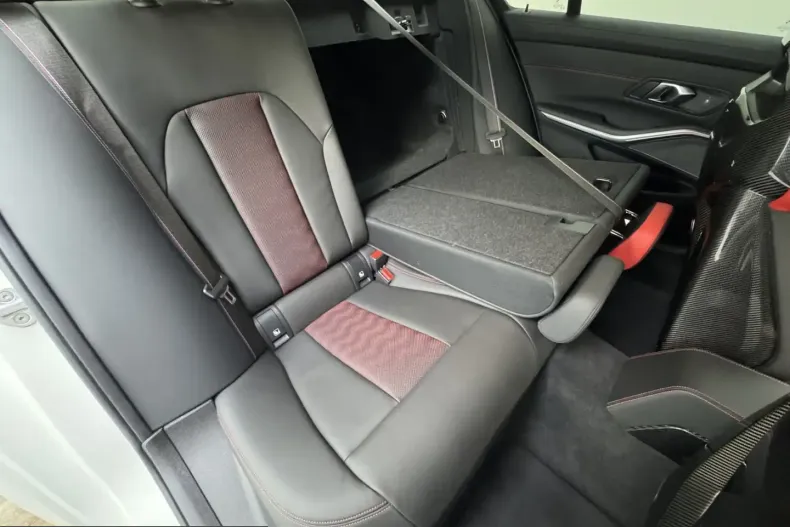 BMW M3 (Seria 3) din 2024 cu 16.350 km - oferta BMW206656 - foto 23