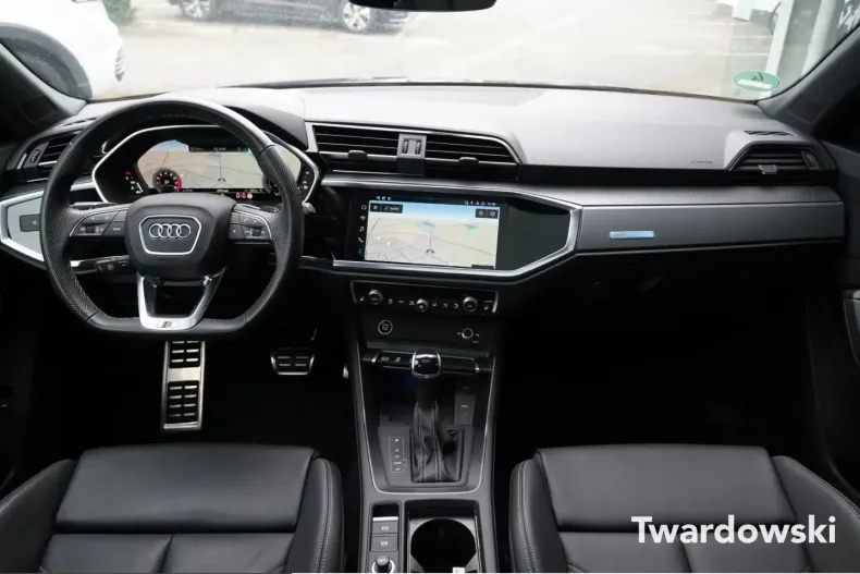 Audi Q3 din 2024 cu 9.281 km - oferta AUD206657 - foto 11