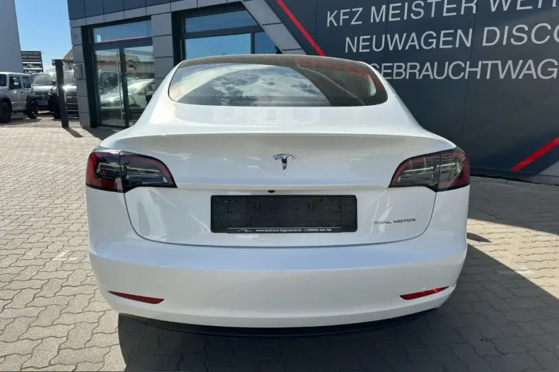 Tesla Model 3 din 2021 cu 50.901 km - oferta TES206659 - foto 13