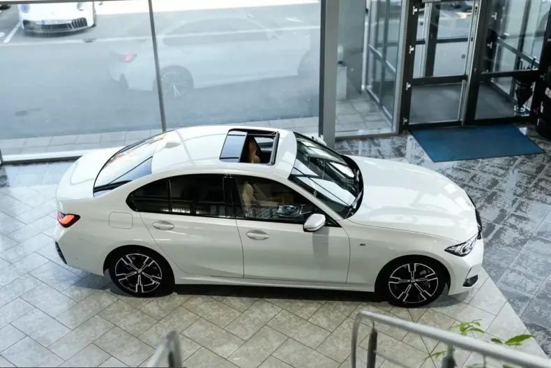 BMW 320 (Seria 3) din 2024 cu 26.820 km - oferta BMW206661 - foto 8