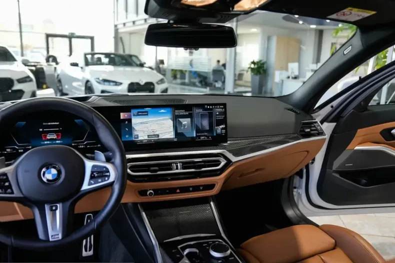 BMW 320 (Seria 3) din 2024 cu 26.820 km - oferta BMW206661 - foto 10