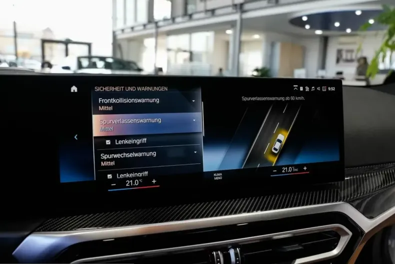 BMW 320 (Seria 3) din 2024 cu 26.820 km - oferta BMW206661 - foto 24