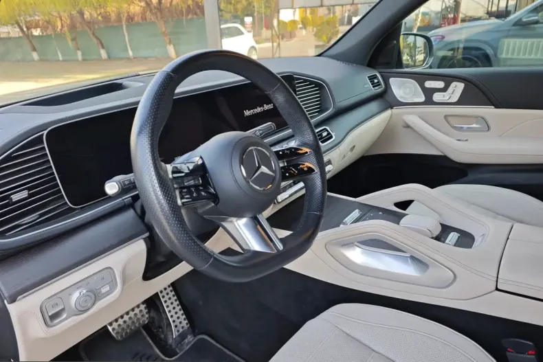 Mercedes-Benz GLS 450 (Clasa GLS) din 2024 cu 42.336 km - oferta MER206665 - foto 8