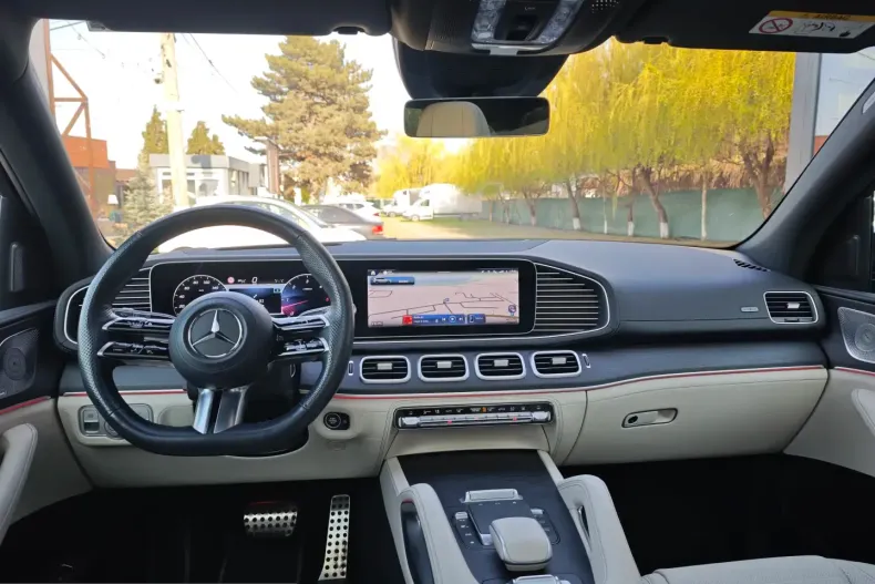 Mercedes-Benz GLS 450 (Clasa GLS) din 2024 cu 42.336 km - oferta MER206665 - foto 10