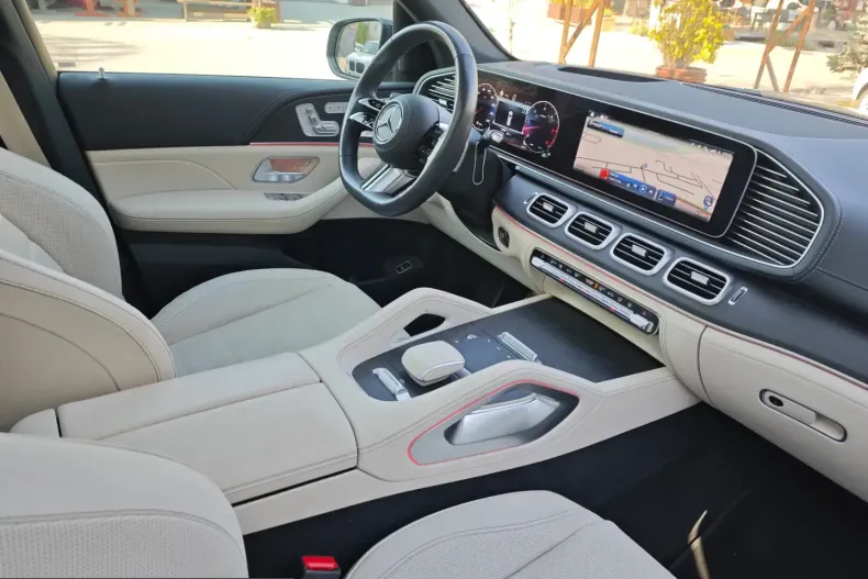 Mercedes-Benz GLS 450 (Clasa GLS) din 2024 cu 42.336 km - oferta MER206665 - foto 26