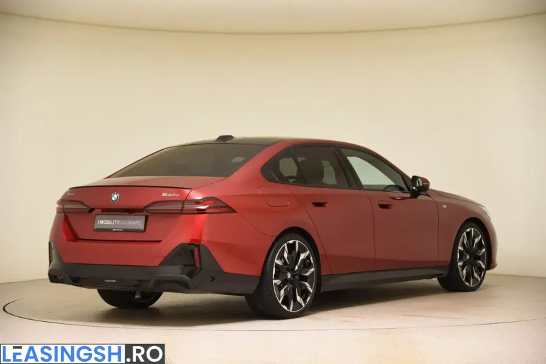 BMW 540 (Seria 5) din 2025 cu 5.500 km - oferta BMW206672 - foto 2