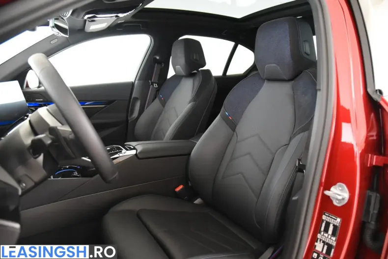 BMW 540 (Seria 5) din 2025 cu 5.500 km - oferta BMW206672 - foto 5