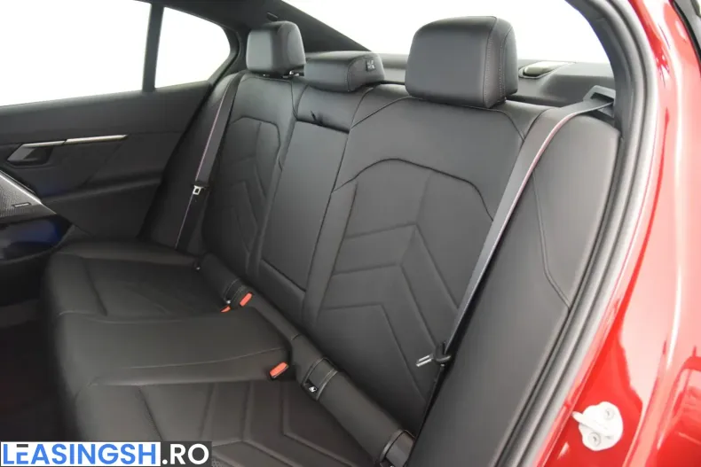 BMW 540 (Seria 5) din 2025 cu 5.500 km - oferta BMW206672 - foto 6