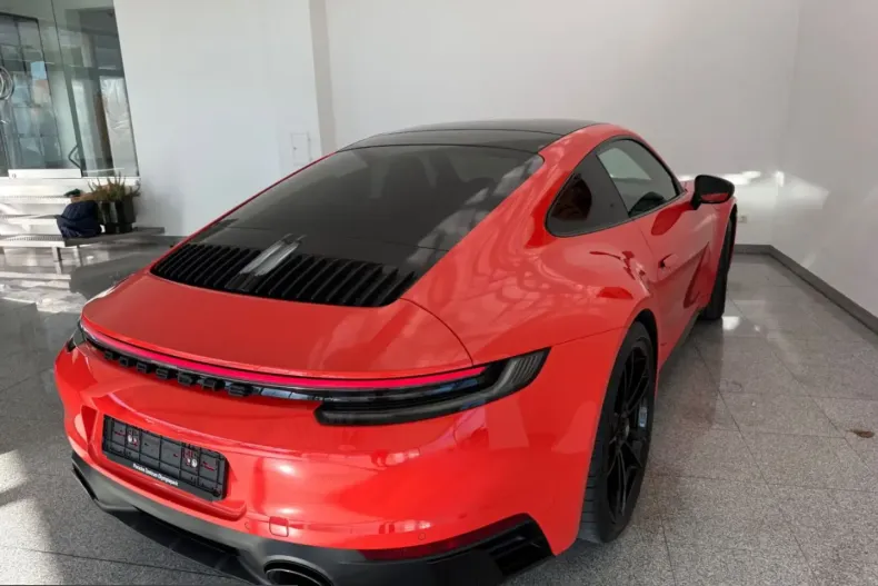 Porsche 992 din 2022 cu 29.670 km - oferta POR206681 - foto 12