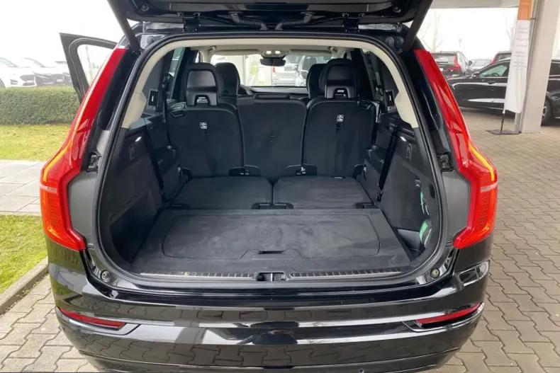 Volvo XC90 din 2022 cu 93.750 km - oferta VOL206682 - foto 21