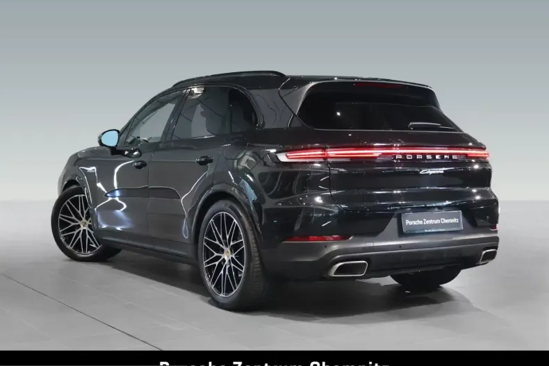 Porsche Cayenne din 2024 cu 23.350 km - oferta POR206683 - foto 5