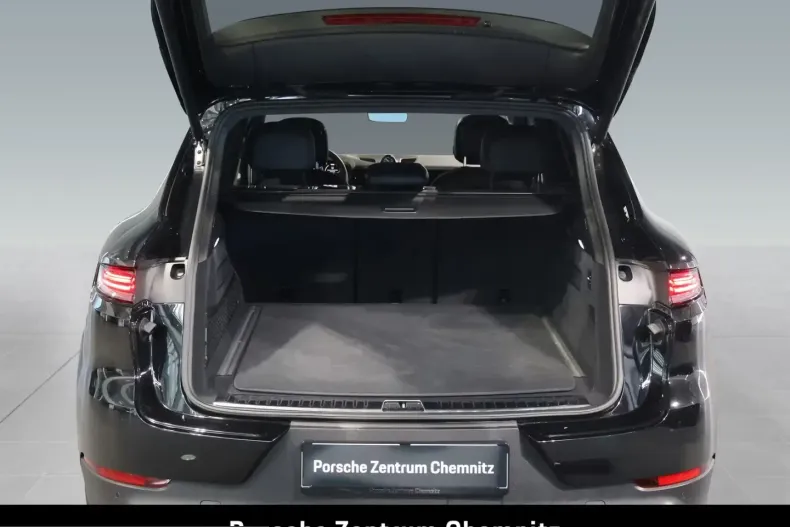 Porsche Cayenne din 2024 cu 23.350 km - oferta POR206683 - foto 8