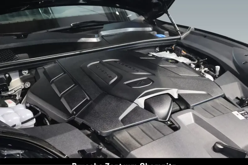 Porsche Cayenne din 2024 cu 23.350 km - oferta POR206683 - foto 22