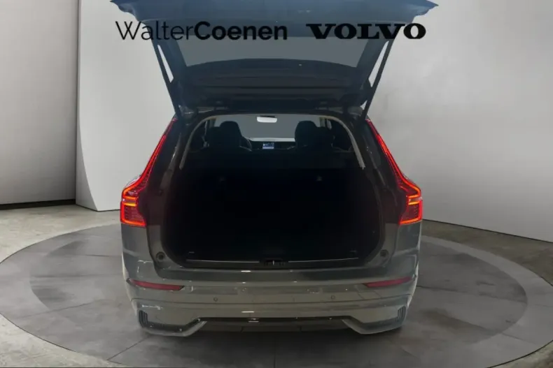 Volvo XC60 din 2023 cu 39.730 km - oferta VOL206684 - foto 18