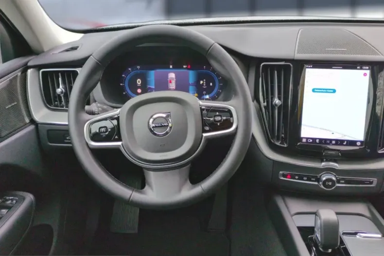 Volvo XC60 din 2025 cu 21.700 km - oferta VOL206685 - foto 14