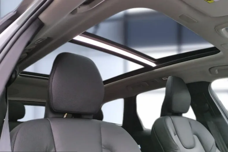 Volvo XC60 din 2025 cu 21.700 km - oferta VOL206685 - foto 17