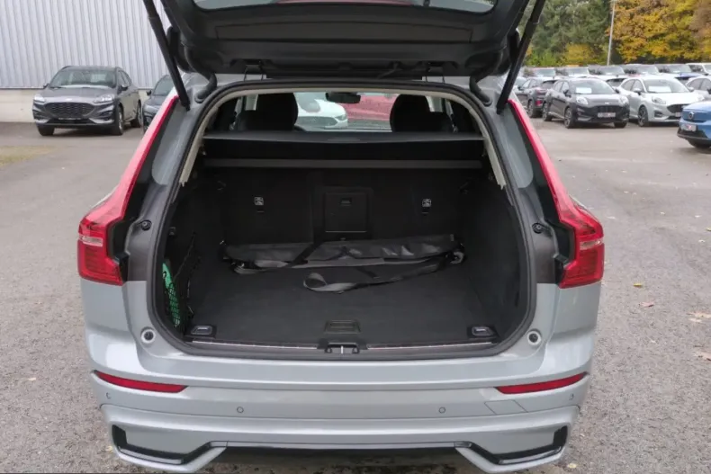 Volvo XC60 din 2025 cu 21.700 km - oferta VOL206685 - foto 19