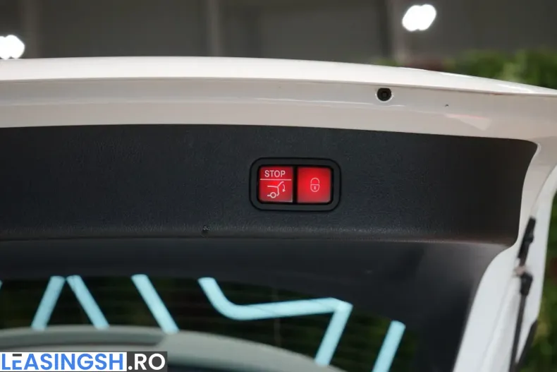 Mercedes-Benz GLC 200 (Clasa GLC) din 2023 cu 42.272 km - oferta MER206691 - foto 18