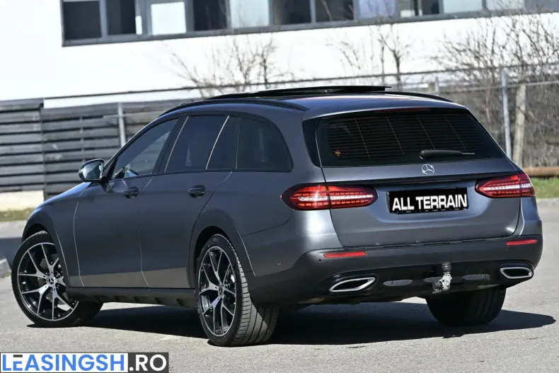 Mercedes-Benz E 450 (Clasa E) din 2021 cu 60.000 km - oferta MER206692 - foto 11