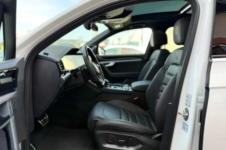 Volkswagen Touareg din 2022 cu 144.000 km - oferta VOL206693 - foto 17