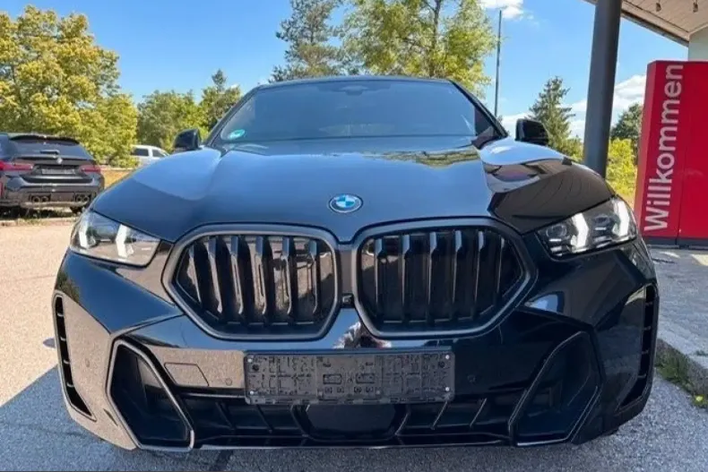 BMW X6 (Seria X) din 2024 cu 66.900 km - oferta BMW206695 - foto 3