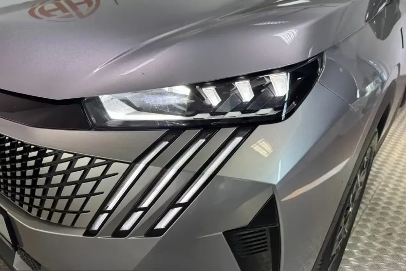 Peugeot 3008 din 2025 cu 9.650 km - oferta PEU206706 - foto 10