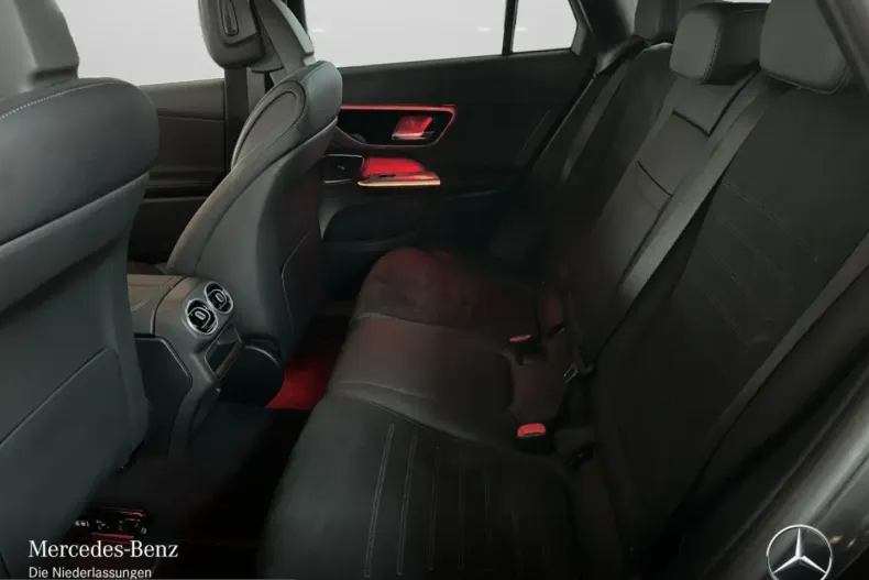 Mercedes-Benz GLC 300 (Clasa GLC) din 2024 cu 10.831 km - oferta MER206709 - foto 12