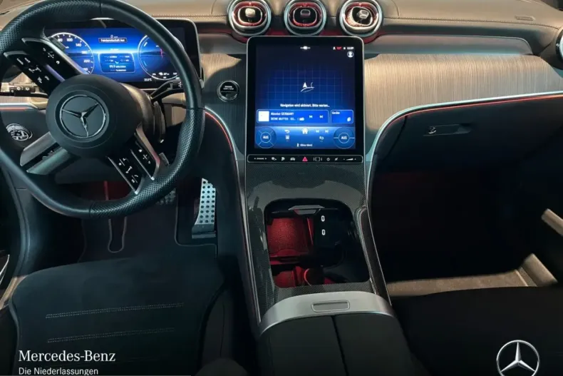 Mercedes-Benz GLC 300 (Clasa GLC) din 2024 cu 10.831 km - oferta MER206709 - foto 13