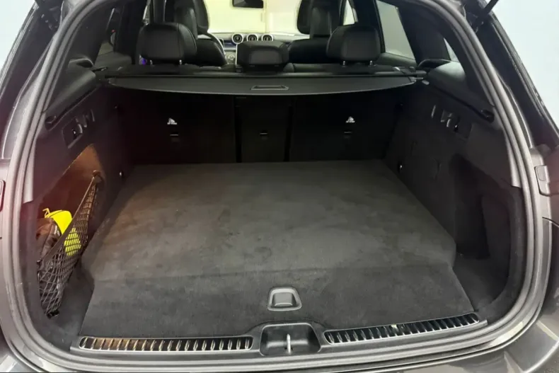 Mercedes-Benz GLC 300 (Clasa GLC) din 2023 cu 37.000 km - oferta MER206715 - foto 18