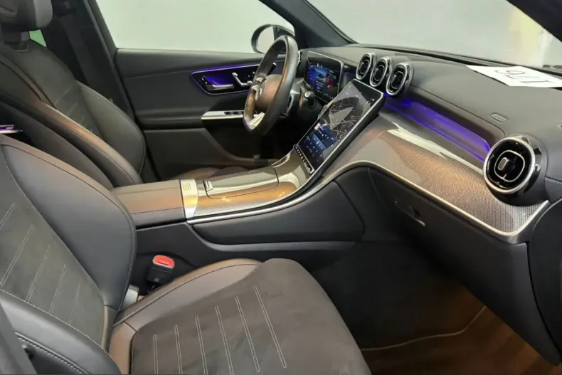 Mercedes-Benz GLC 300 (Clasa GLC) din 2023 cu 37.000 km - oferta MER206715 - foto 22