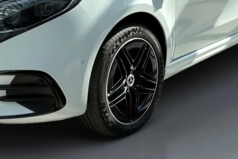 Mercedes-Benz V 300 (Clasa V) din 2024 cu 19.689 km - oferta MER206717 - foto 4