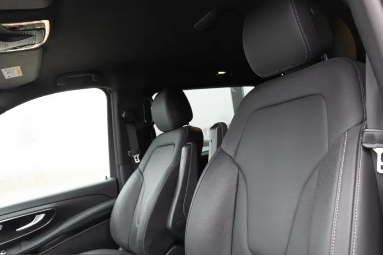 Mercedes-Benz V 300 (Clasa V) din 2024 cu 68.481 km - oferta MER206720 - foto 8